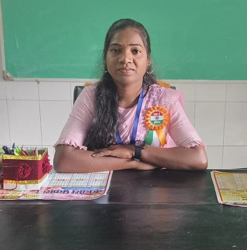 Renuka Diwan-Govt Rani Durgawati College wadrafnagar