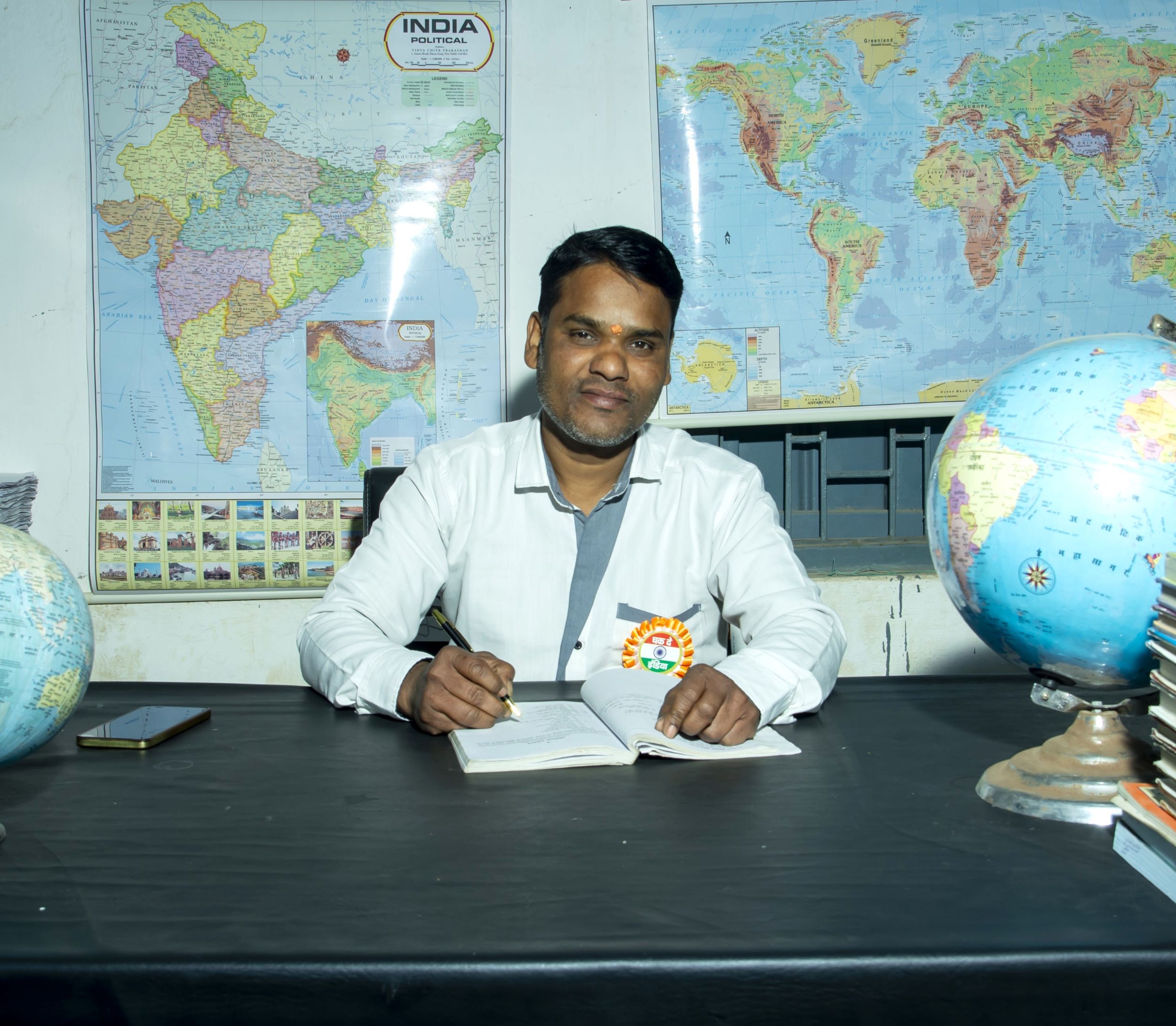 Beni Prasad Dehariya-Govt Rani Durgawati College wadrafnagar